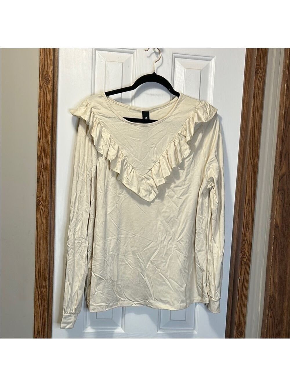 Agnes & Dora Cream Ruffled Bib Collar Top NWT